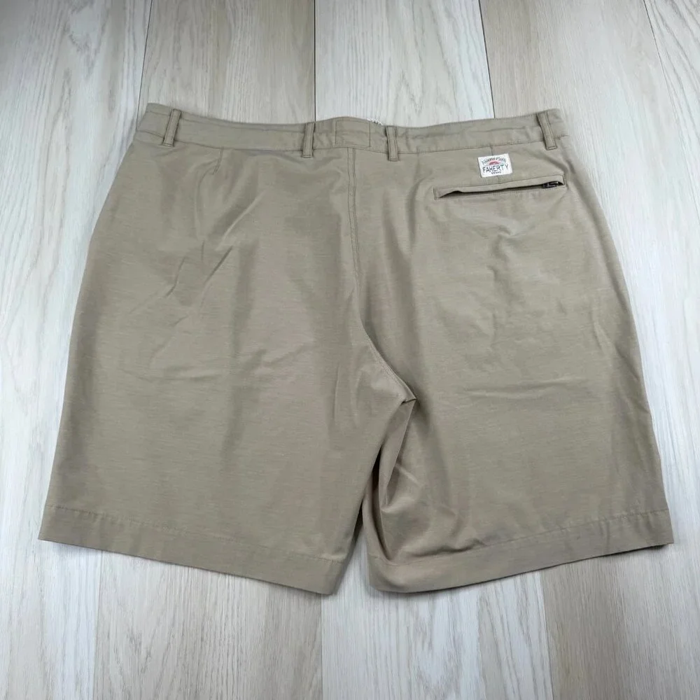 Faherty All Day Mens Beige 8.5